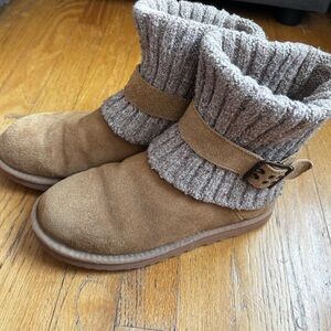 UGG Cambridge Sweater Boots